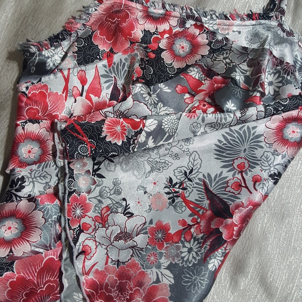 Blouse - Picture 3 of 3